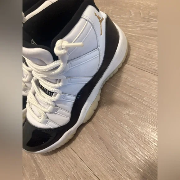 Air Jordan 11 Retro 'Gratitude